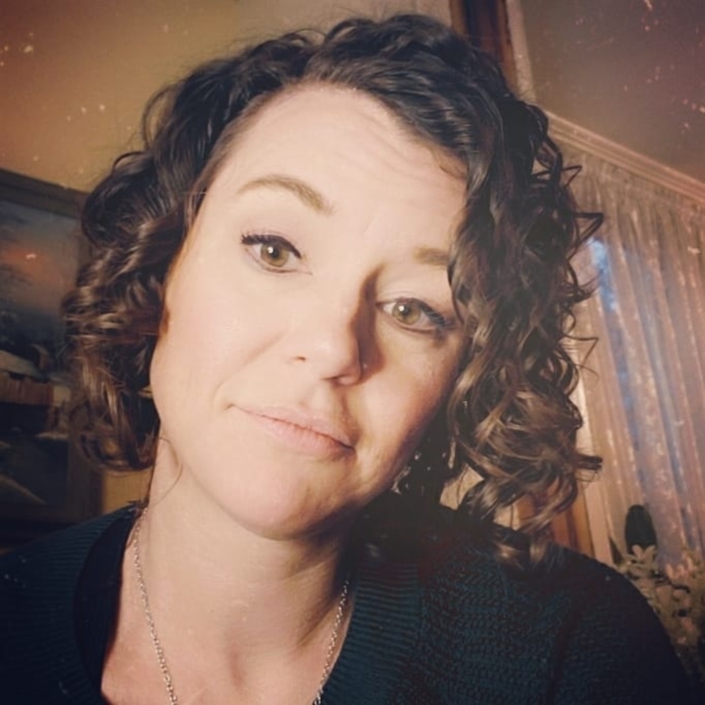 Meet your Posher, Denae